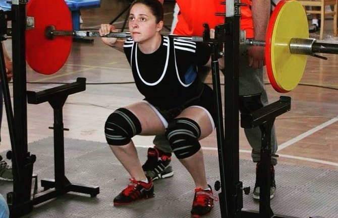 Kotoranka šampionka u powerliftingu, LP: Potrebni bolji uslovi za sportiste