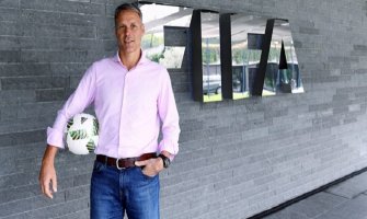 Van Basten tehnički direktor FIFA-e