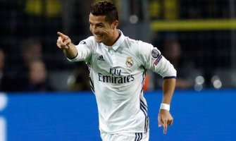 Sudiji promaklo: Ronaldo pokušao da šutne rivala(VIDEO)