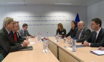 Pajović-Hobs: Članstvo u NATO nema alternativu