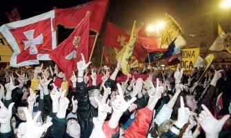 LPCG: SDP-u nedostaje identiteta pa preuzimaju simbole liberala