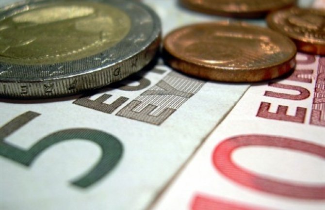 Počela isplata studentskih kredita i stipendija 