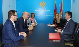 Međunarodna saradnja u oblasti visokog obrazovanja bitna za studente i profesore