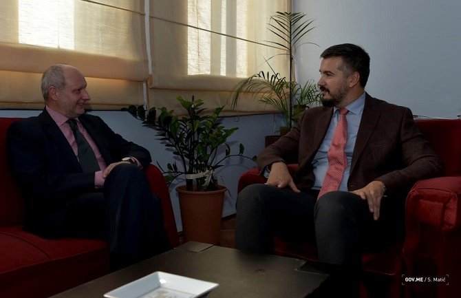 Podrška Estonije za dalje napredovanje prema EU i NATO-u