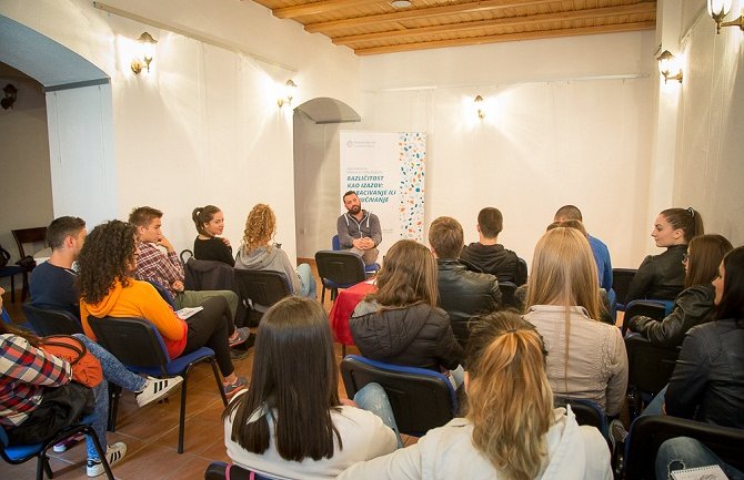 Bijelo Polje: Održana radionica „Različitost kao izazov“