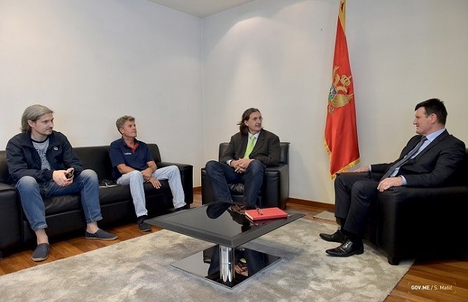 Marić: Pravo na stan treba unijeti u Ustav Crne Gore