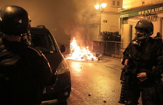 Nasilje u centru Bastije, sedmoro povrijeđenih