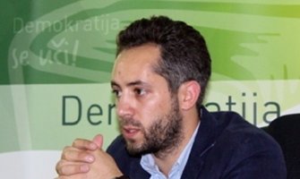 Vučković: Političke partije da se odrede i po pitanju zakona o Vladi