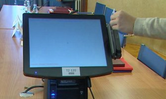 Uređaji za identifikaciju birača večeras u OIK