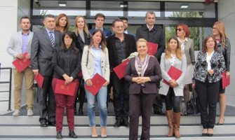  Vlahović uručila stipendije za izvrsnost