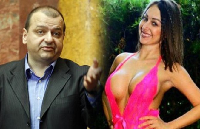 Maca diskrecija: Šormaz mi plaća 5.000 eura da ga jašem i gazim štiklama!