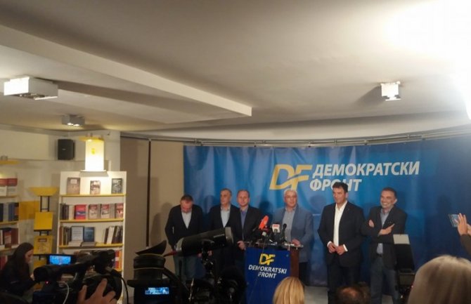 Većinska Crna Gora je protiv DPS-a, borba se nastavlja