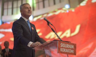 Već 25 godina postoje dobri razlozi zbog kojih Đukanović mora da ostane na vlasti