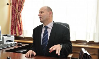 Rakočević: Tri lažne dojave znak da policija pojača aktivnosti na terenu