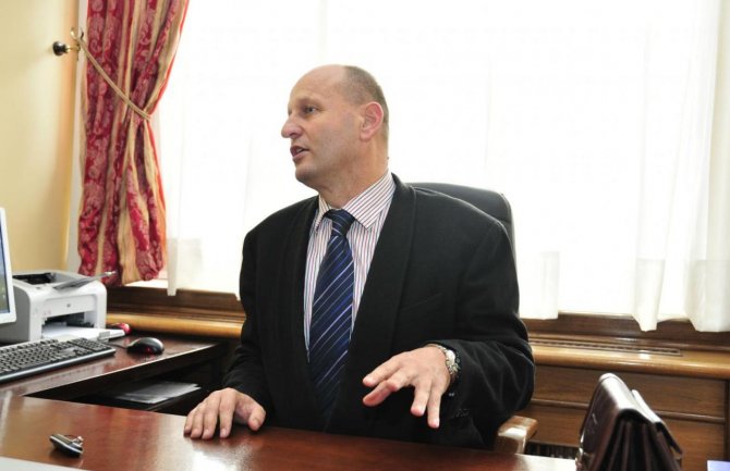 Rakočević: Tri lažne dojave znak da policija pojača aktivnosti na terenu