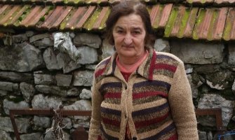 Život od 60 eura u urušenoj kući: Pomozimo Radmili da starost provede u humanijim uslovima