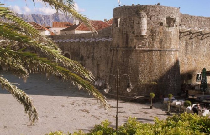 Pretežno sunčano, do 24 stepena