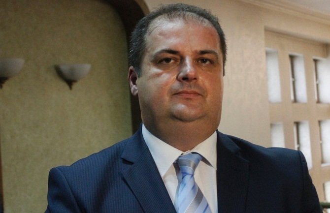 Ko da garantuje „Albanskoj koaliciji“?