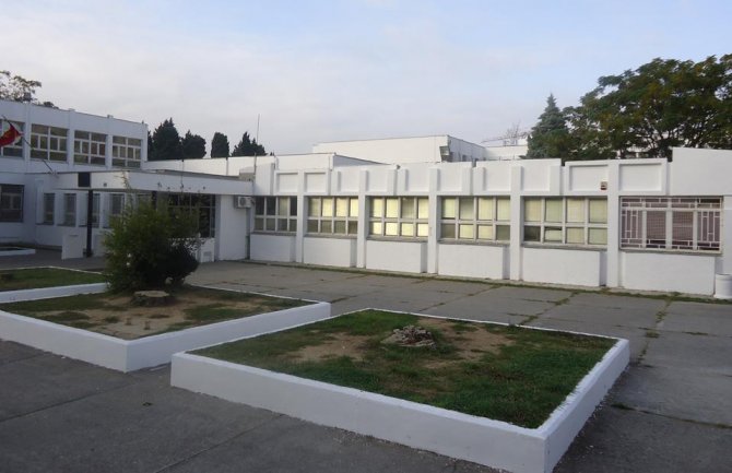 Roditelji ogorčeni: Inžinjerka umjesto nastavnice, na pismenom 40 jedinica