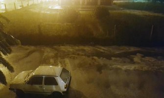 Grad obijelio sve u Baru