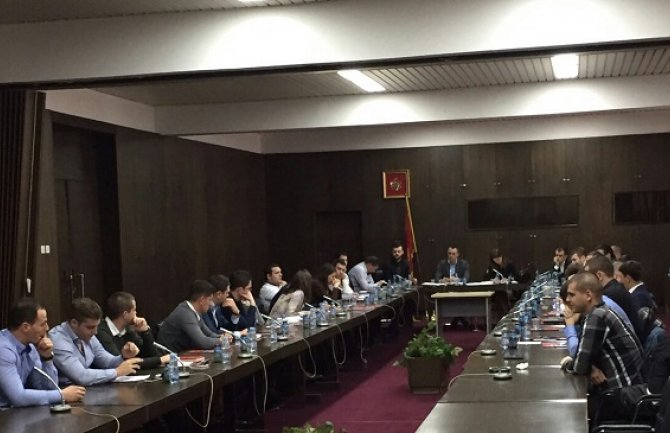 Pešić:  Mladi Crne Gore prepoznaju prave vrijednosti 