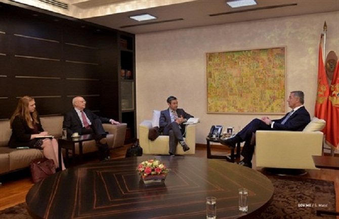 Đukanović na sastanku sa predstavnicima Atlantskog savjeta SAD