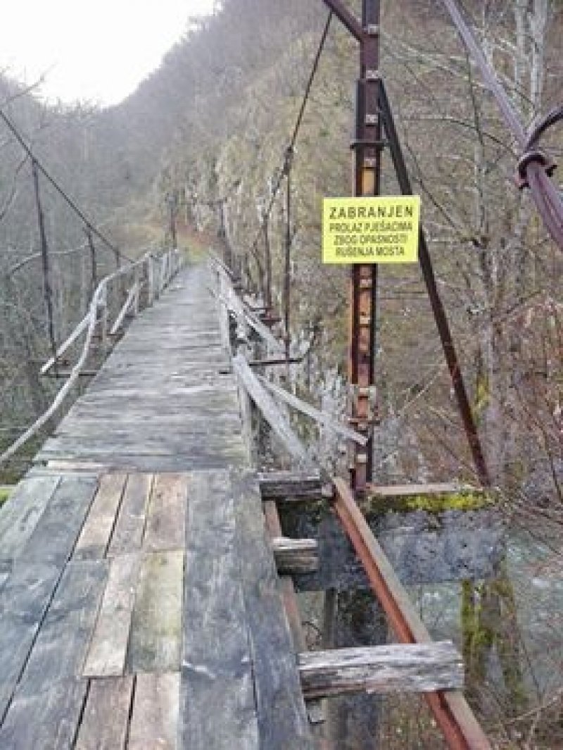 1513544918280377941033041838336747n