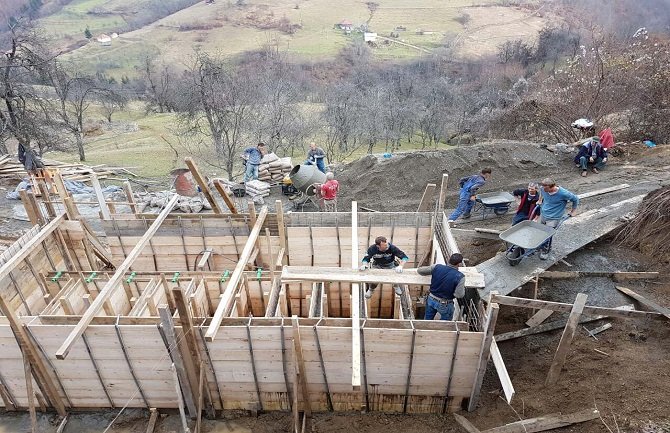 Mormonska crkva pomogla izgradnju vodovoda u Kaludri i Donjoj Ražnici