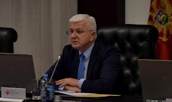 Marković: Moramo biti štedljiviji,  manje službenih putovanja, nema komfora