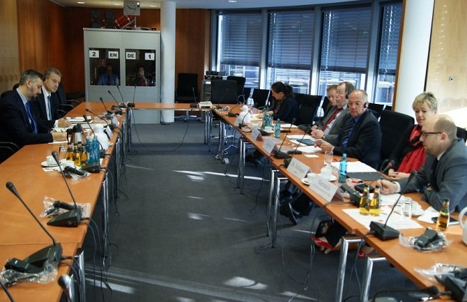 Berlin će i dalje podržavati EU integracije