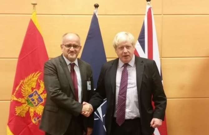 Članstvo u NATO pozitivan signal za Balkan