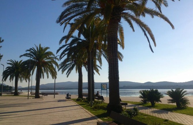 Sunčano, do 17 stepeni 