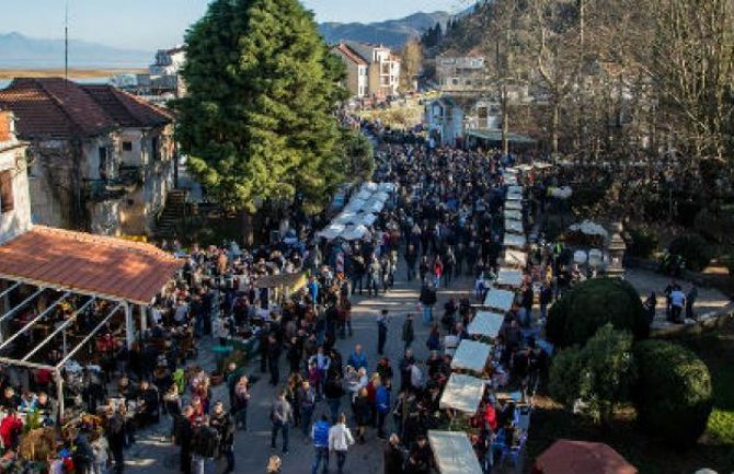 Virpazar: Otvoren festival vina i ukljeve