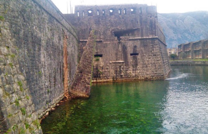 Prijeti li Kotoru brisanje sa liste baštine UNESKO?