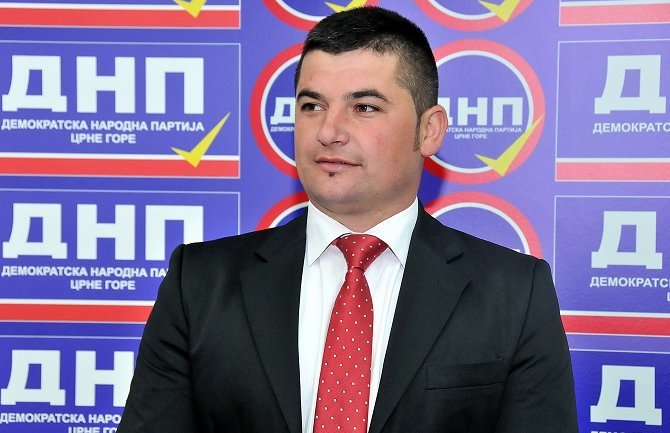 Perišić: Gruba je neistina da sam smijenjen!