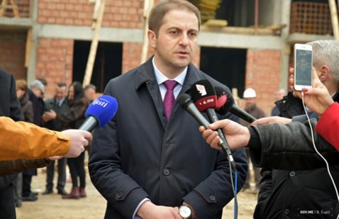 Podgorica: 108 stanova za prosvjetare do kraja 2017.