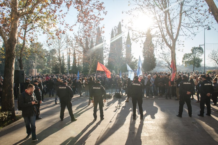 2016122622093646617404087Web