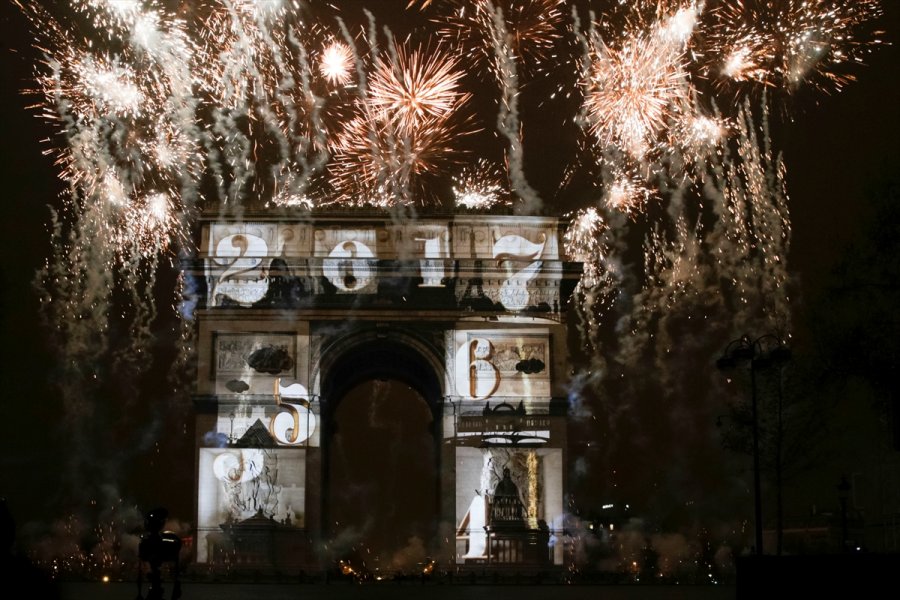 2017010122105188517578170Web