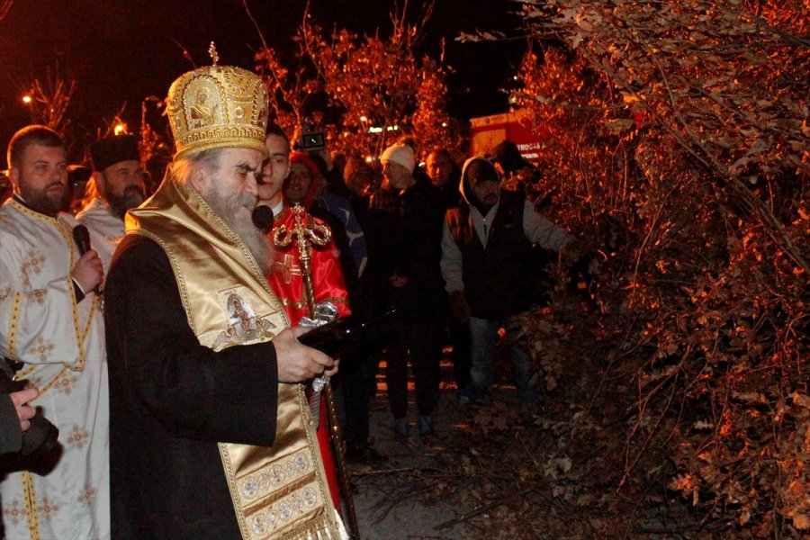 2017010622115090517719612Web