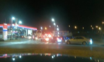 Pejović: Ova Vlada je štetočinska!, Rađenović: Građani plaćaju prevare i pohare! 