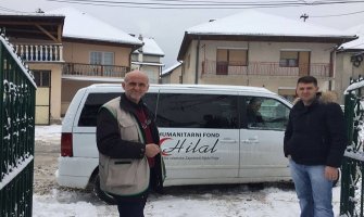 Bjelopoljci uručili izbjeglicama hranu, odjeću, lijekove...