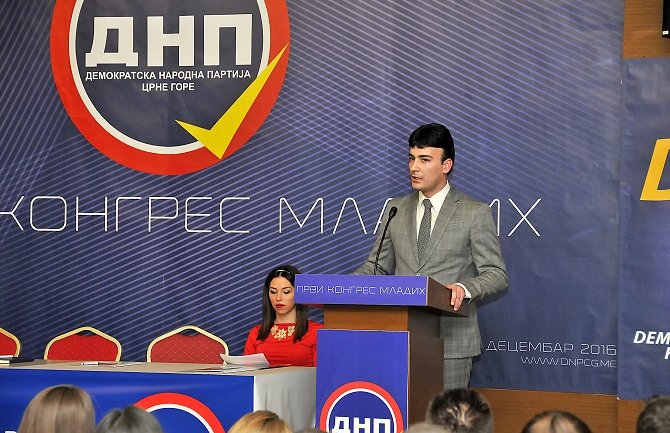 Jovanović: Za smanjenje naknada potreban pristanak majki, da ne potpisuju saglasnost