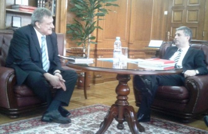 Dobra saradnja MUP-a i Uprave policije Crne Gore i Republike Slovenije