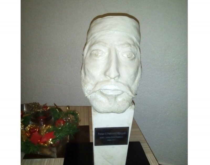 1649247710208023210079643357361253o1