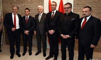 Marković zadovoljan položajem Crnogoraca u Srbiji