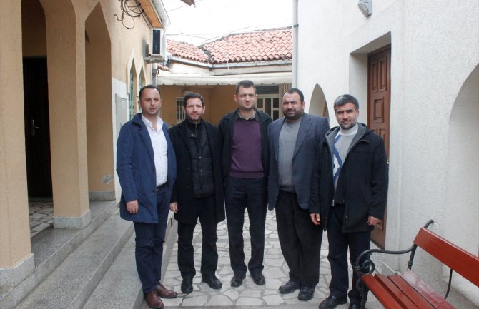 Humanitarna organizacija obezbijedila pomoć za 80 porodica iz Plava i Gusinja