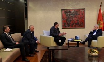 Posebna pažnja unapređenju dijaloga sa državnim službenicima i namještenicima