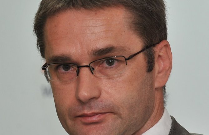 Rudović: Progon političkih neistomišljenika je uvod u diktaturu