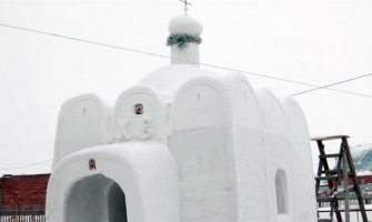 U Sibiru napravljena crkva od snijega (FOTO)