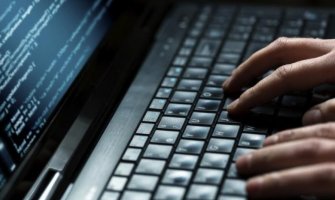 Portal Vlade na meti hakera